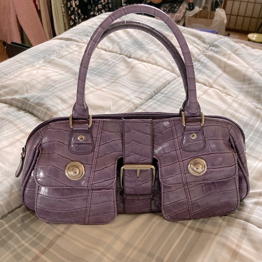 Lavender handbag/like new